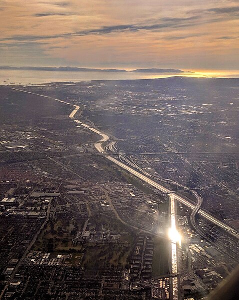 File:Los Angeles River Rio Hondo confluence aerial.jpg