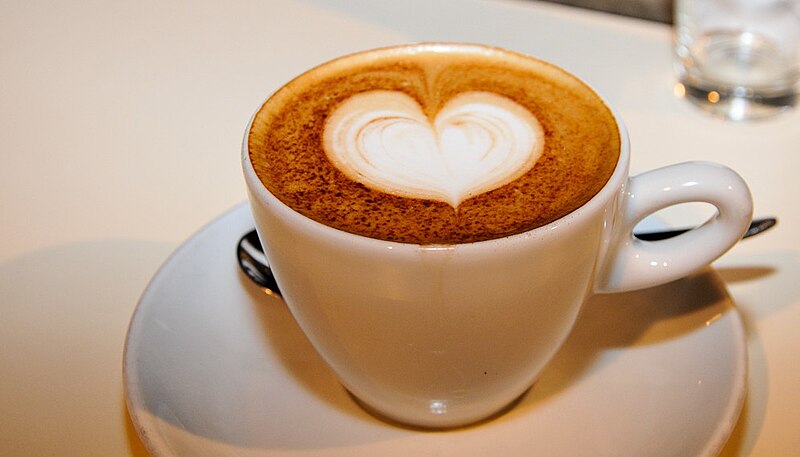 File:Love heart decorated cappuccino (milk coffe cocoa decoration).jpg