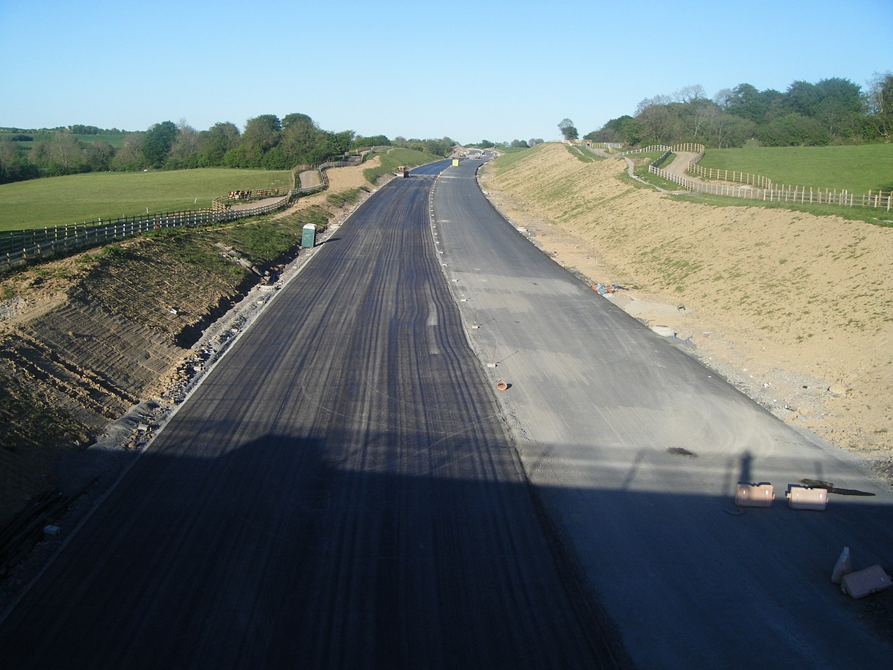 Большая дорога 7 букв. Автомагистрали в Ирландии. Дорога н-4201. Road "n".