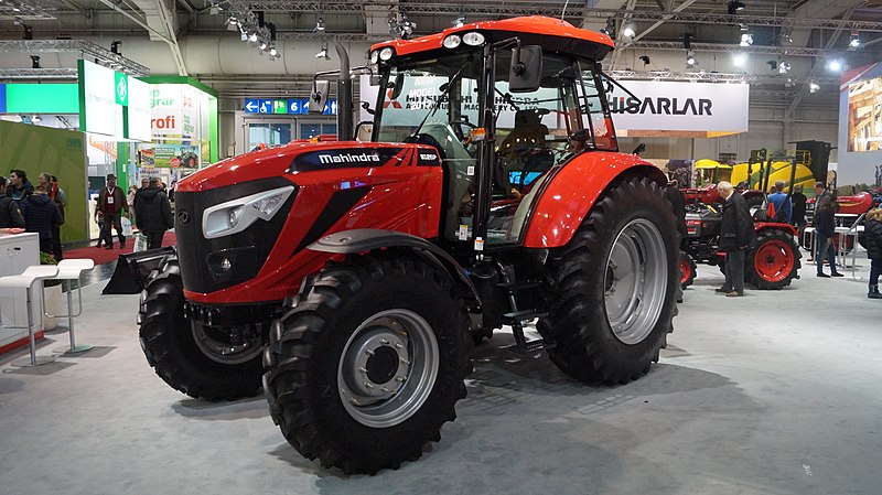 File:Mahindra 9125P Agritechnica 2017 - Front and left side.jpg