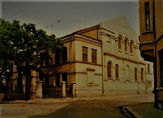 Malbim Synagogue, 1900. Malbim Synagogue, named after Rabbi Meir Leibish Malbim (1809-1879), on 4 Strada Bravilor, in Bucharest, 1900.jpg