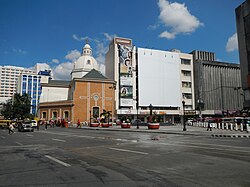 Plaza Lacson in 2014. The center of the plaza is dominated by a statue of Arsenio Lacson, made in the 1970s by sculptor Eduardo Castrillo