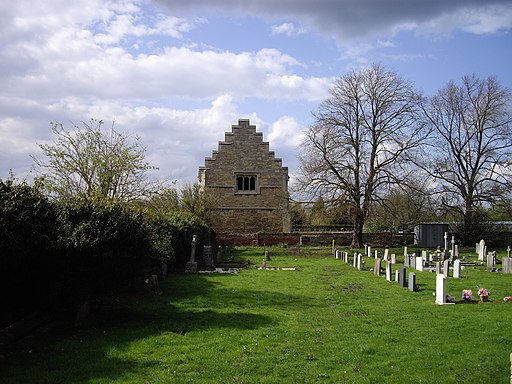 Manor farm stables, Willington - geograph.org.uk - 1825378