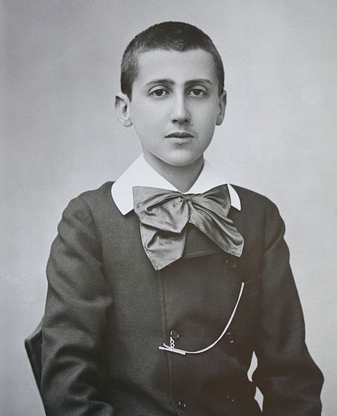 File:Marcel Proust Nadar 27-03-1887.jpg