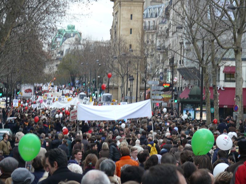 File:Marche pour la vie 2012 - 7.jpg