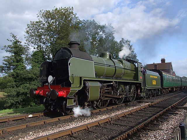 Preserved SR U class No. 1638 on the Bluebell Railway