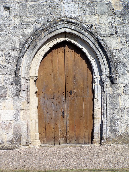 File:Mauriac 33 Église Saint-Saturnin 07.jpg