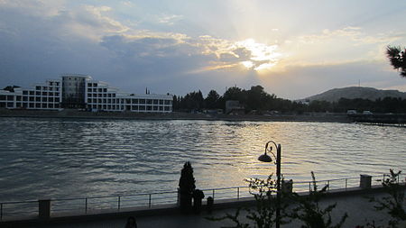 ไฟล์:Mingachevir_city_sunset.JPG