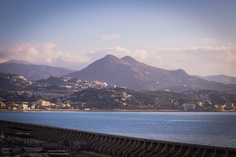 File:Monte San Antón, Málaga (22382485984).jpg