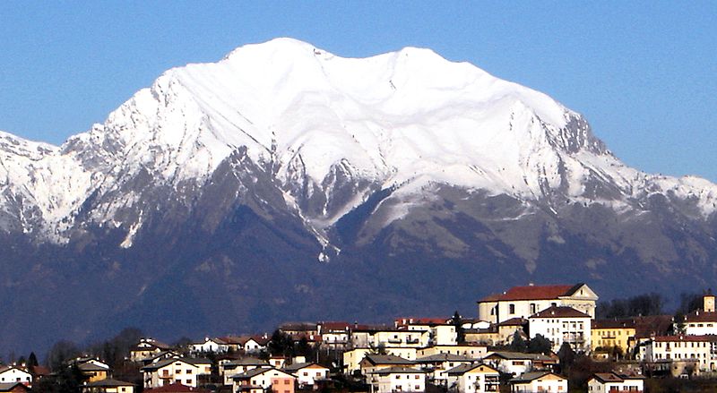 File:Monte Serva da Mel.jpg