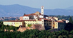 Montecastello, Pontedera, Italia.jpg