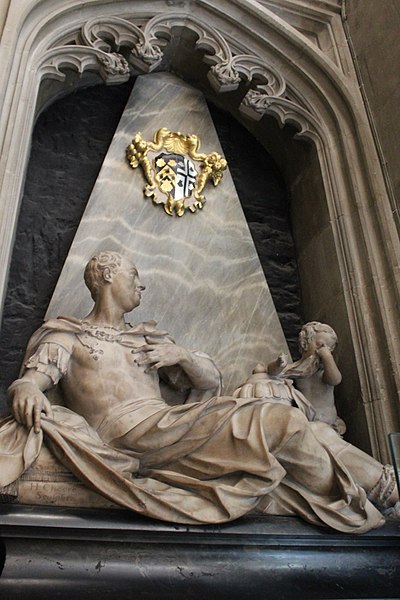 File:Monument to Admiral Sir Thomas Hardy, Westminster Abbey 02.jpg