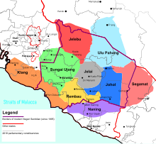 Negeri Sembilan in 1773. Naning is shown in purple, covering the northern one-third of present-day Melaka state (Alor Gajah and Jasin Districts). Negeri Sembilan in 1773.svg