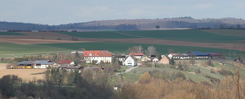 File:Oedheim Falkenstein 20080329.jpg