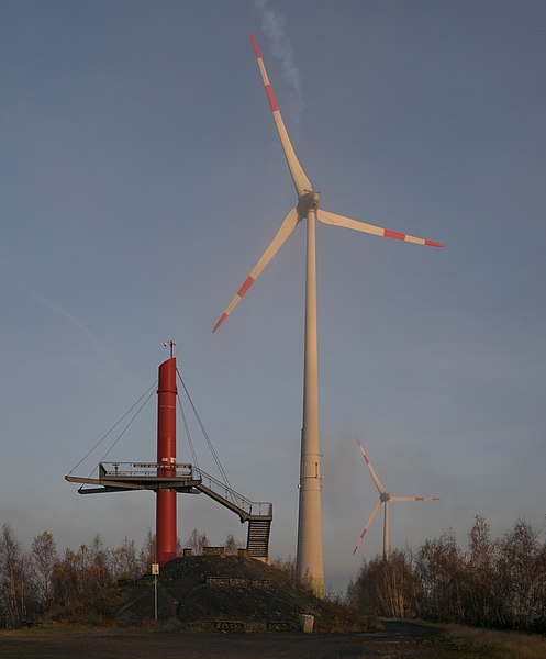 File:Osnabrück - Piesberg - Windkraftanlage 01.jpg