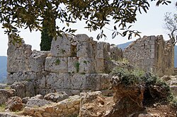 Odysseuksen palatsiksi kutsutut mykeneläisaikaiset rauniot.
