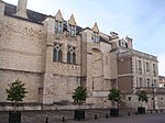 Vévodský palác v Bourges 02685.jpg