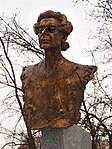 Busta na památníku před věznicí Pankrác, Praha 4 – Nusle