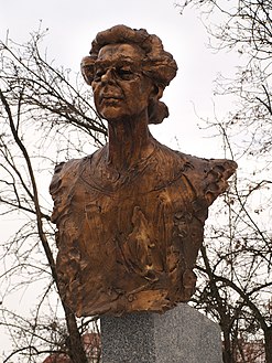 Buste en bronze de Milada Horáková, inauguré à Prague en 2009
