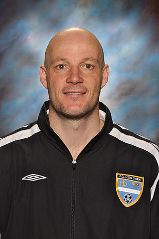 <span class="mw-page-title-main">Paul Shaw (footballer)</span> English footballer and coach