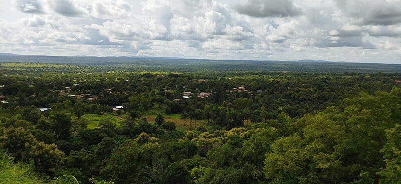 File:Paysage en hauteur de kara 3.jpg