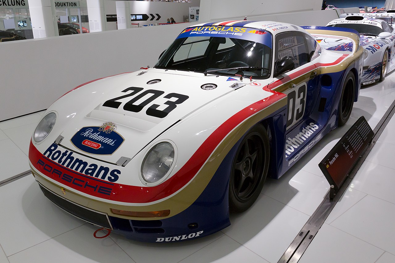 Image of Porsche 961 front-left Porsche Museum