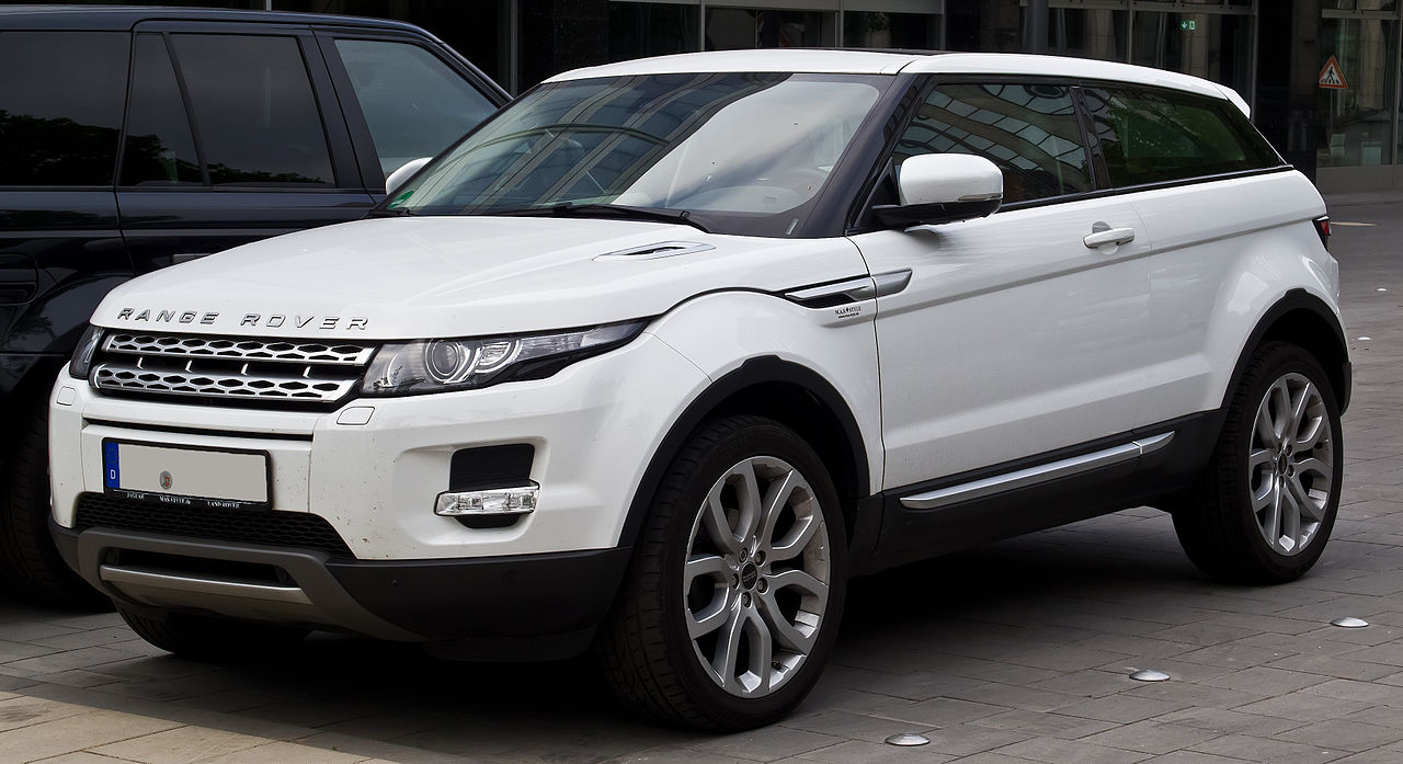 Image of Range Rover Evoque Coupé SD4 4WD Prestige – Frontansicht, 15. Juni 2014, Düsseldorf