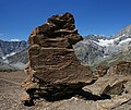 Rock formation in Zermatt 2.jpg