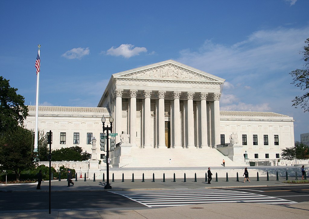 United States Supreme Court Building - Wikipedia