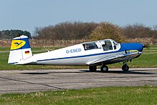 Das verunglückte Flugzeug im Mai 2013 auf dem Flugplatz Rechlin-Lärz