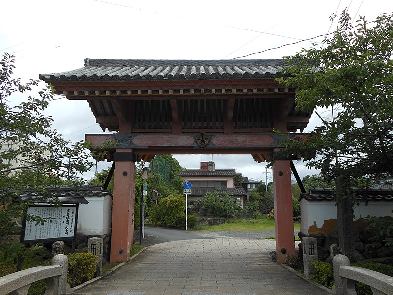 File:Saga Kashima Castle Otemom Gate.JPG