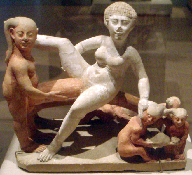 File:Sculpture of Erotic Group (305–30 BCE), Brooklyn Museum - 20070201.png