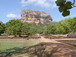 Sigiriya Apprach.JPG