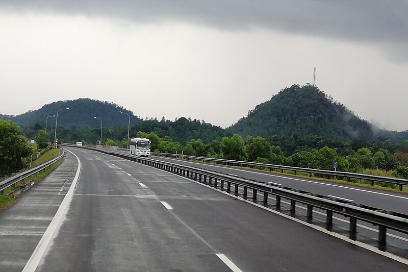 File:Southern Expressway.jpg