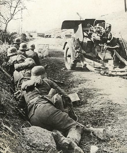 Spanish soldiers of the Blue Division during World War II, c. 1941