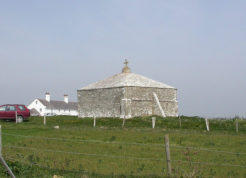 File:St. Aldhelm's Head Chapel.jpg