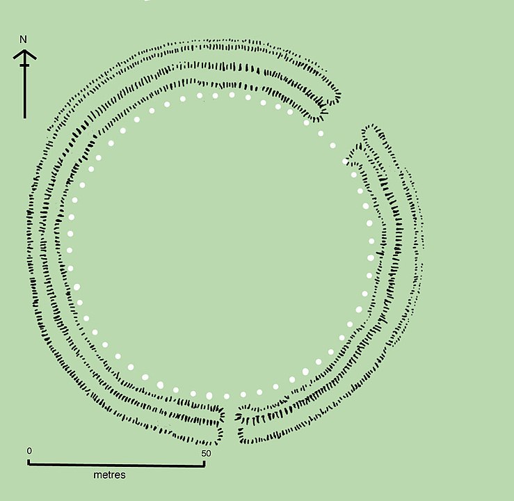 Plan des ältesten Steinkreises von Stonehenge mit den 56 Aubrey-Löchern.