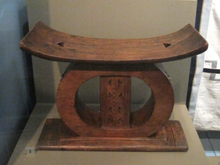 A picture of the Ghanaian traditional stool also known as Asesedwa Stool (Ghana), World Museum Liverpool.png