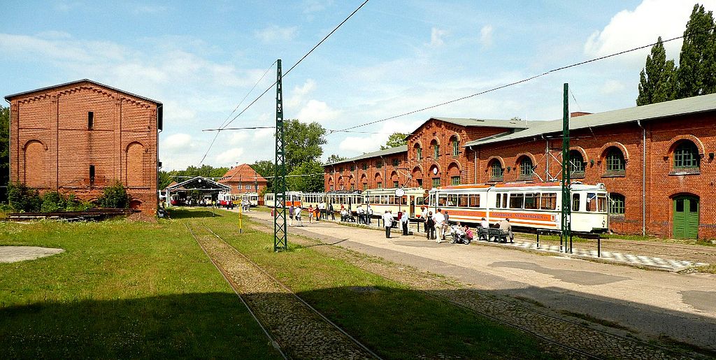 Das Hannoversche Straßenbahn-Museum (HSM) 1024px-Strassenbahnmuseum_Hannover_Panorama