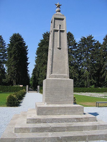 File:Suedfriedhof-koeln-if2.jpg