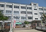 高槻市立芝生小学校のサムネイル