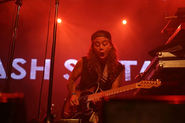 Tash Sultana - Jungle // Notion // Gemini