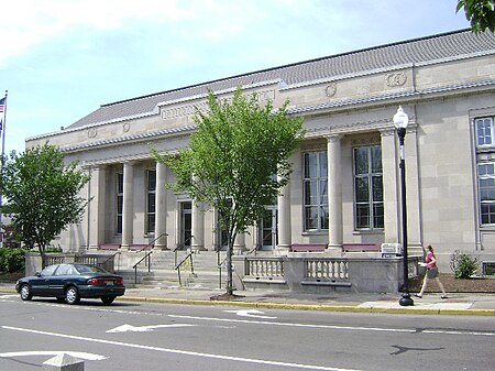 Taunton Post Office