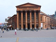 Das 2007 abgerissene klassizistische Nationaltheater von Subotica