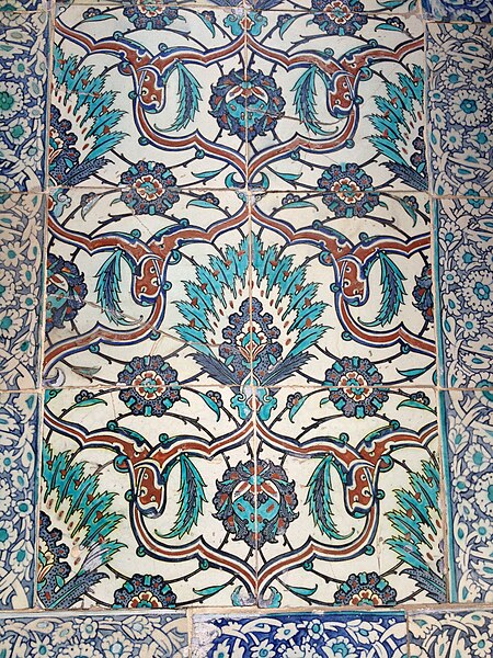 Датотека:Tiles in Topkapı Palace - 3732.jpg