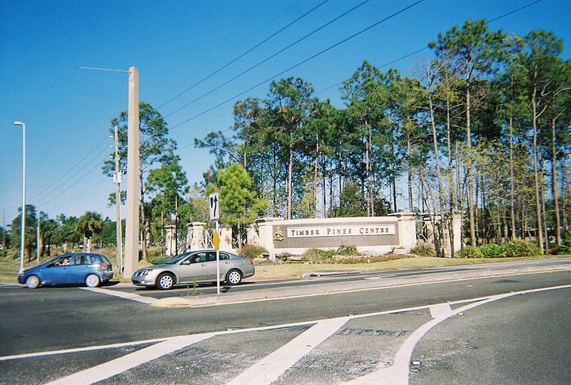 File:Timber Pines FL-Northwest Gate on US 19.jpg