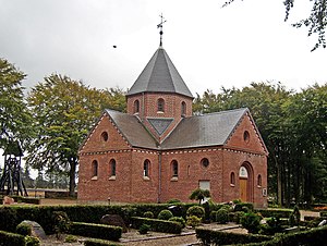 Tiphede kirke (Herning).JPG