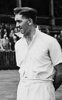 Tony Mallett English cricketer