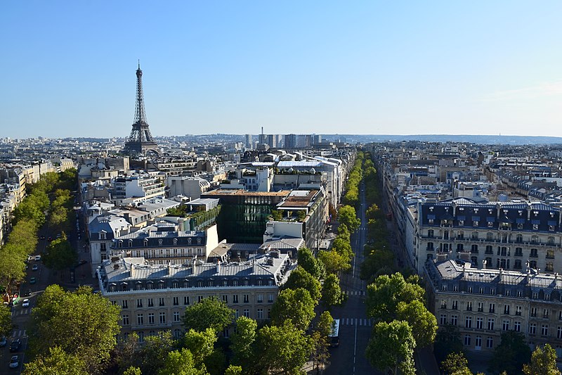 File:Tour Eiffel depuis l'Arc de Triomphe, Paris.JPG