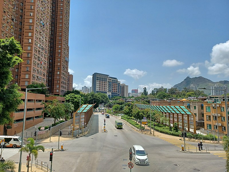 File:Tsing Lun Road, Tuen Mun part 1 in April 2022.jpg